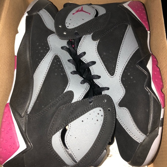 Air Jordan Shoes - Jordan retro 7s size 6y